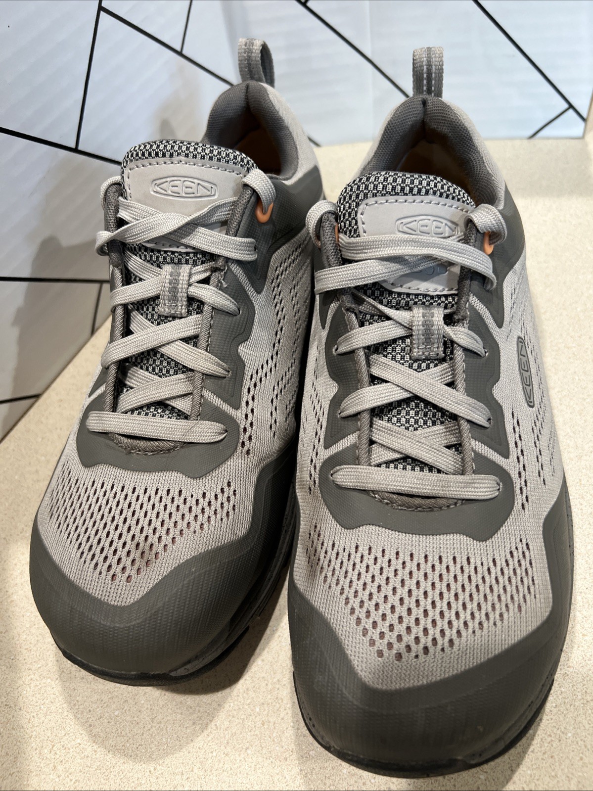 Sneakers KEEN Utility Vista Sparta grigie punta composita antiscivolo donna larghezza 8 W