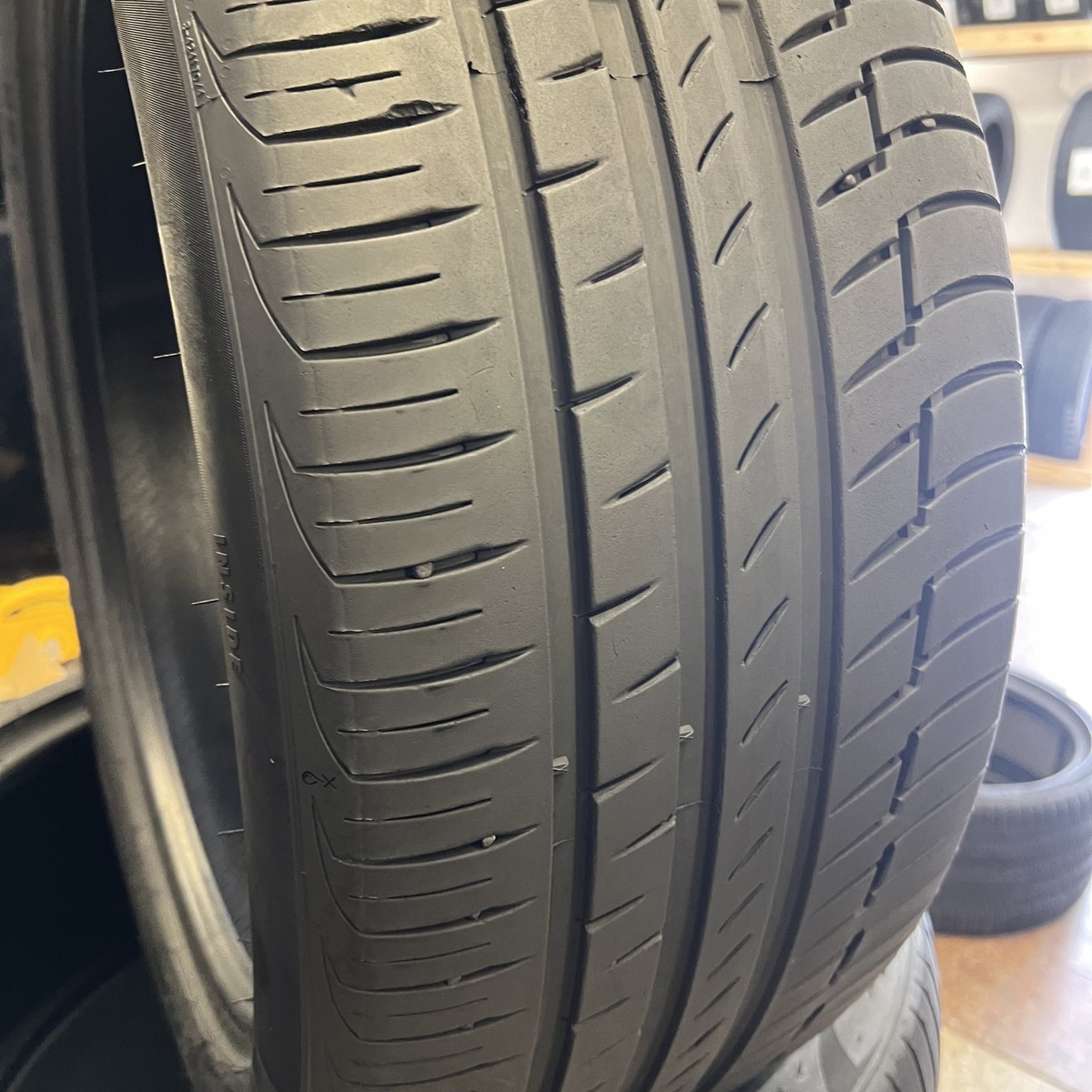 タイヤ・ホイール 275/50R20 Continental PremiumContact 6 23年製 275/50R20 113Y XL AO コンチネンタル PremiumContact 6