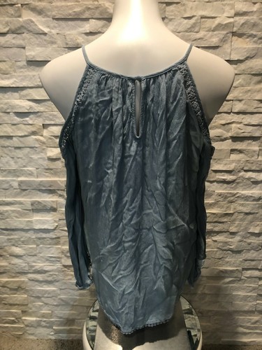 EUC Womens AEROPOSTALE L/S Crinkled Cold Shoulder Top Crochet Detail Blue Sz S - Picture 3 of 8