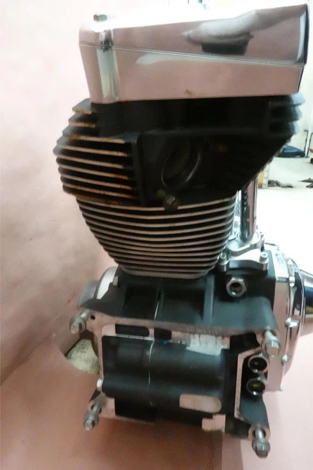 Harley-Davidson Heritage Softail 2000-2011 motor completo FLSTC Foto 3 de 4