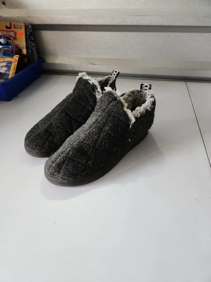 Zapatillas botín para mujer Dluxe by Dearforms gris salón piel sintética talla 9/10 Foto 2 de 4