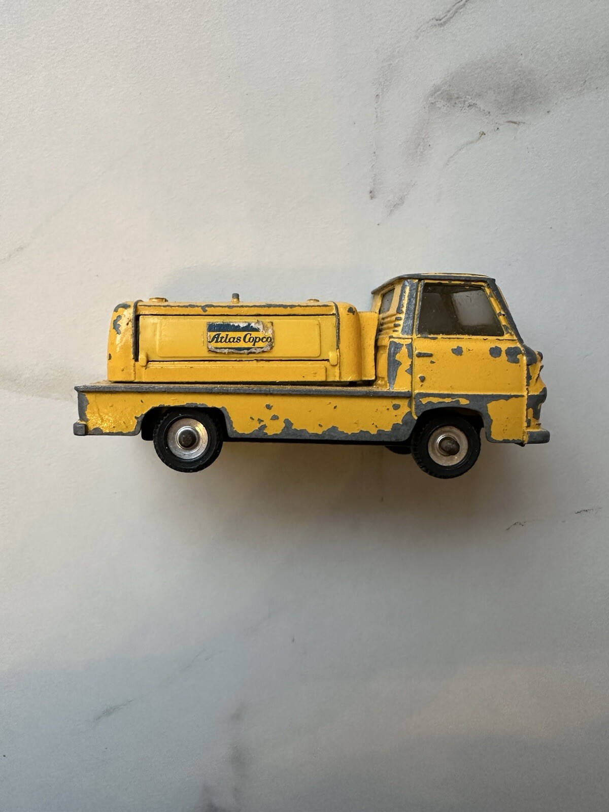 Lot 281 - DINKY - A 436 Atlas Copco Compressor Lorry