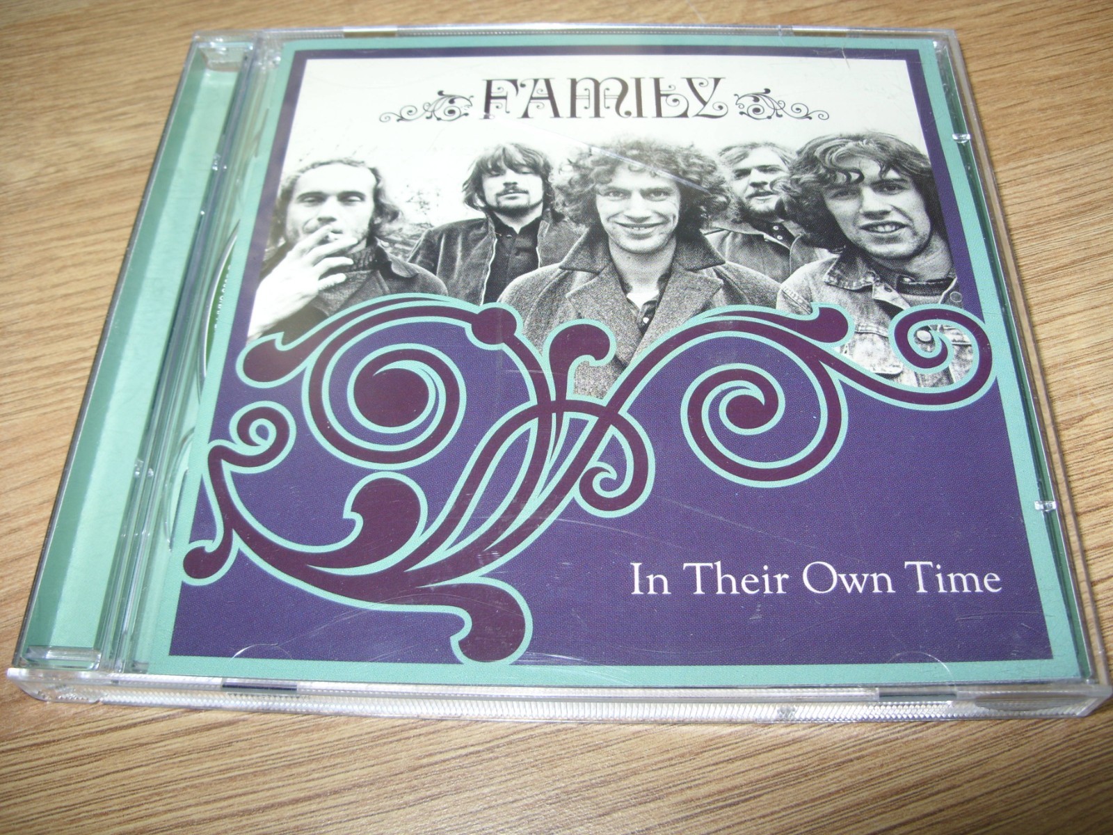 FAMILY - IN THEIR OWN TIME (2-Disc Compilation CD) 2005