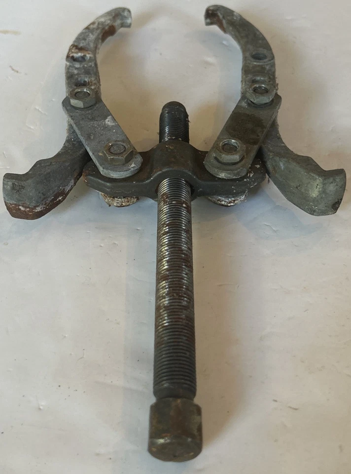 Craftsman No. Extractor de engranajes de dos brazos 46903 AE hecho en EE. UU. Foto 2 de 4