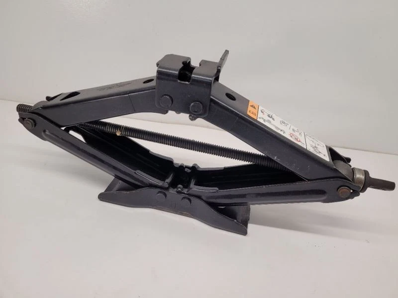 2003-2005 Ford Explorer Jack W Tools 8L2Z17085AB - Imagem 4 de 4