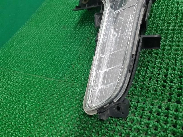 Luz antiniebla halógena derecha KIA Sportage R 2012 Foto 2 de 4