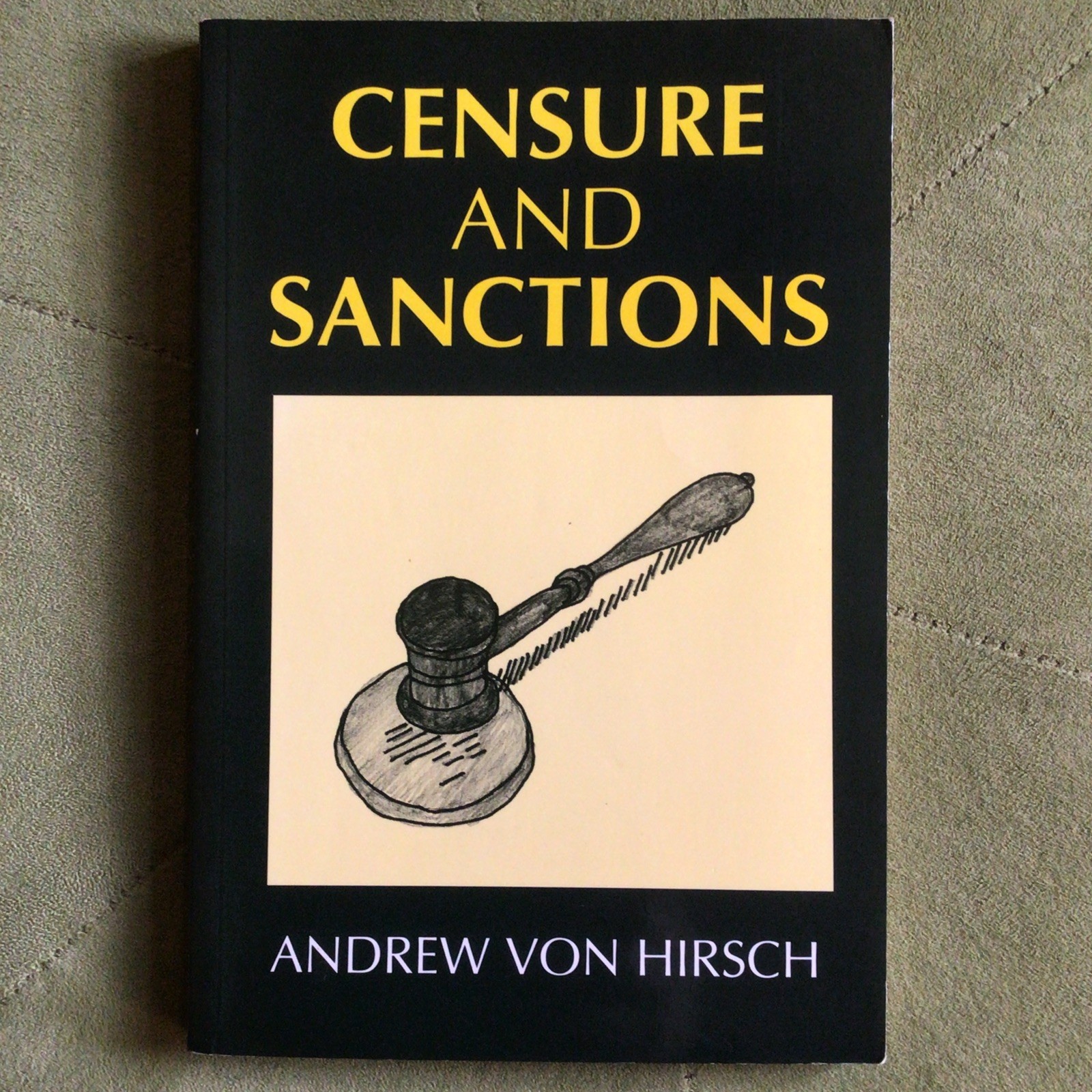 Censure and Sanctions - 9780198262411