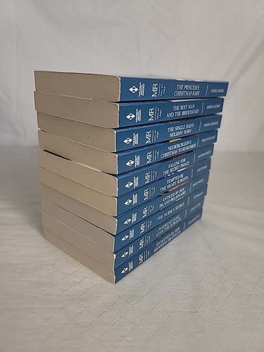Lot of 10 Harlequin Medical Romance Lrg Print Books May-Dec 2020 Various Author - Picture 10 of 16