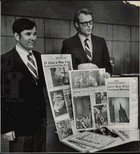 1971 Press Photo Denver Post Photographers Bill Wunsch & Duane Howell Win Awards