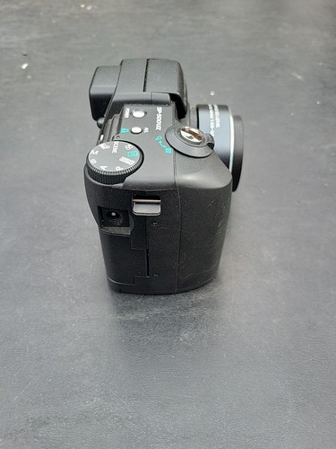 OLYMPUS SP-500UZ kompakte digitale Bridgekamera 6MP 10-fach Zoom - Bild 6 von 15