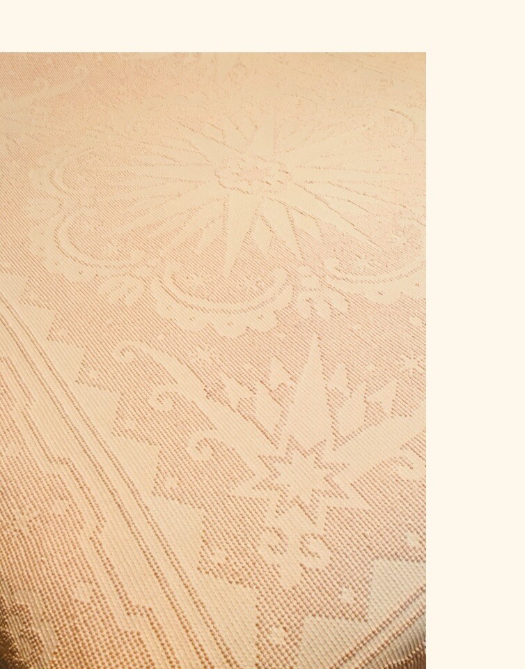 Mid Century Pink Chenille Bedspread 90” x 108” Fringe Vintage Bedspread