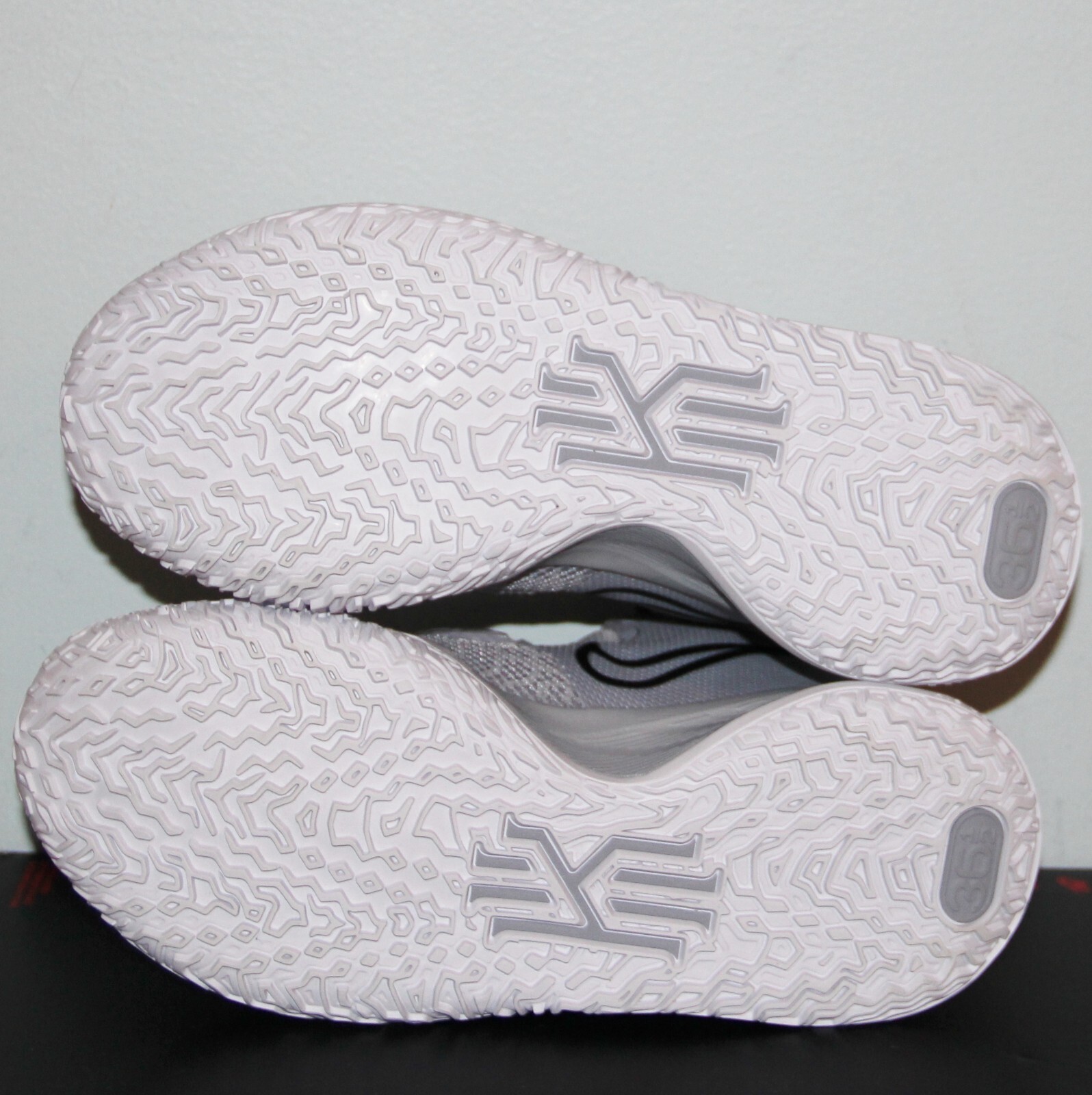 Size 4.5 Nike Kyrie 7 TB Wolf Gray 2021 for sale online eBay