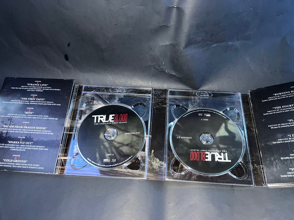 TrueBlood - The Complete First Season 1 (DVD; 5-Disc Box Set) HBO ...