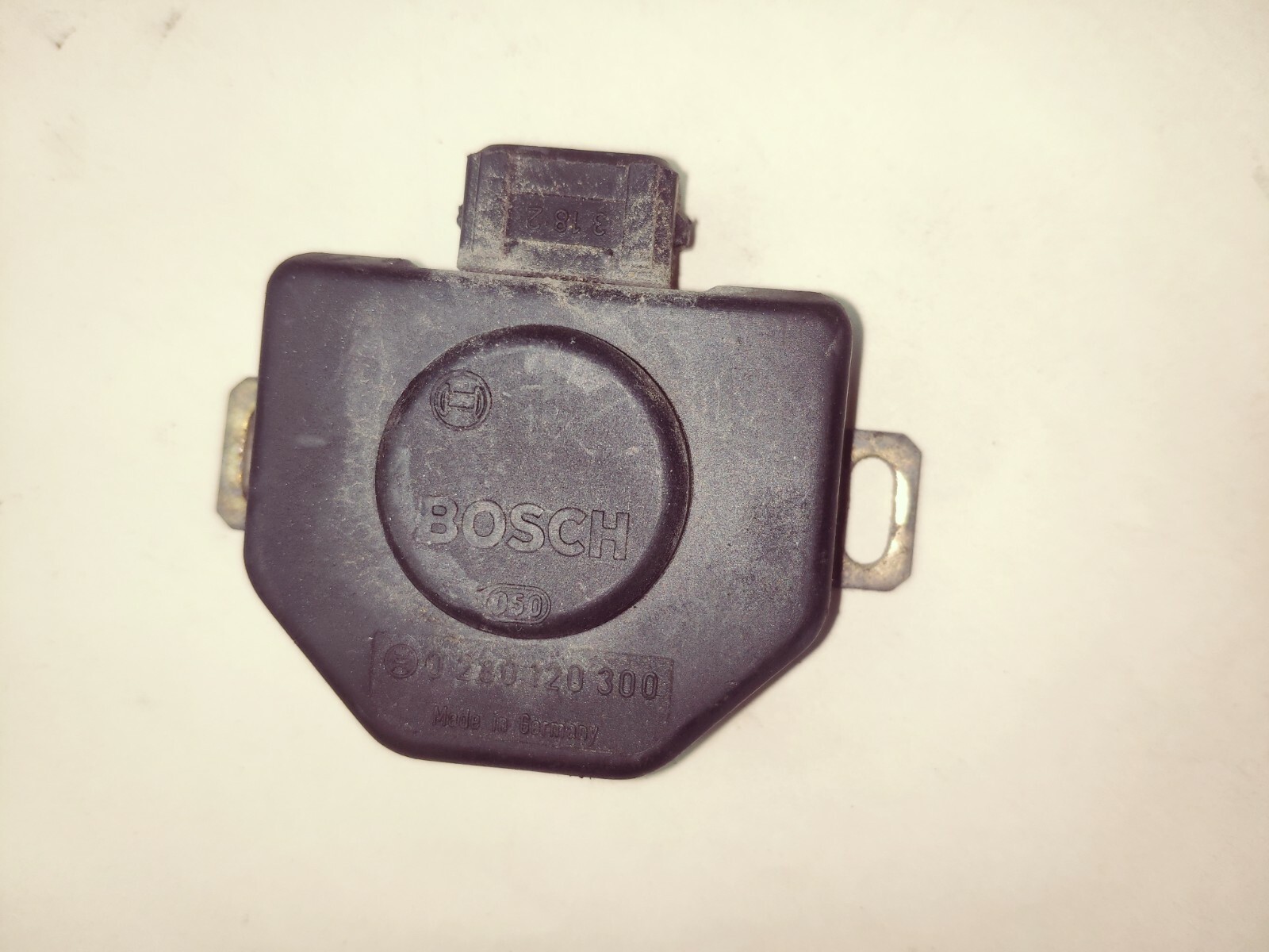 Bentley Eight 1987 BOSCH 0280120300 Throttle Position Sensor