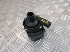 Pompe à eau Mercedes 190
