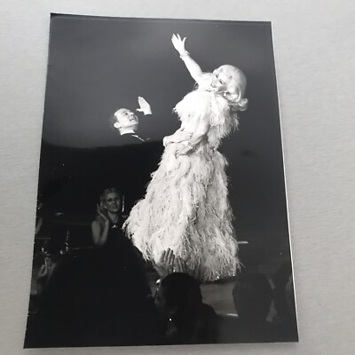 GINGER ROGERS - PRESS PHOTO 13x18cm  