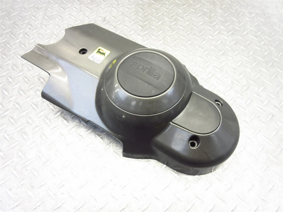2006 06-08 Aprilia Scarabeo 250 OEM Transmission Crank Case Engine Cover - Image 2 of 4