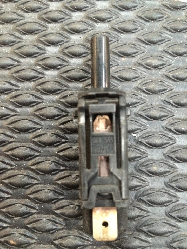 Mercedes W123 W124 W210 Maybach 57 62 HELLA OEM Parking Brake Switch 0015458714 - Image 2 of 3