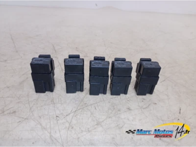 RELAIS DIVERS YAMAHA 560 TMAX TECH MAX 2021 - Photo 1/4