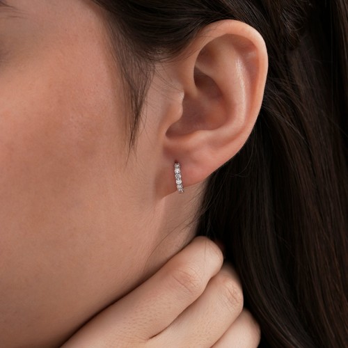 18k White Gold Diamond Huggie Hoop Earrings – 0.53ct Lab Grown Diamonds - Picture 4 of 5