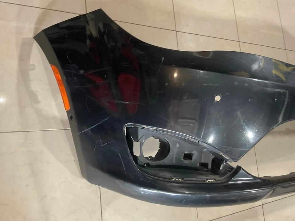 Cubierta de parachoques delantero negra Chrysler Pacifica Minivan 2017-2020 5RN68TRMA OEM Foto 4 de 4