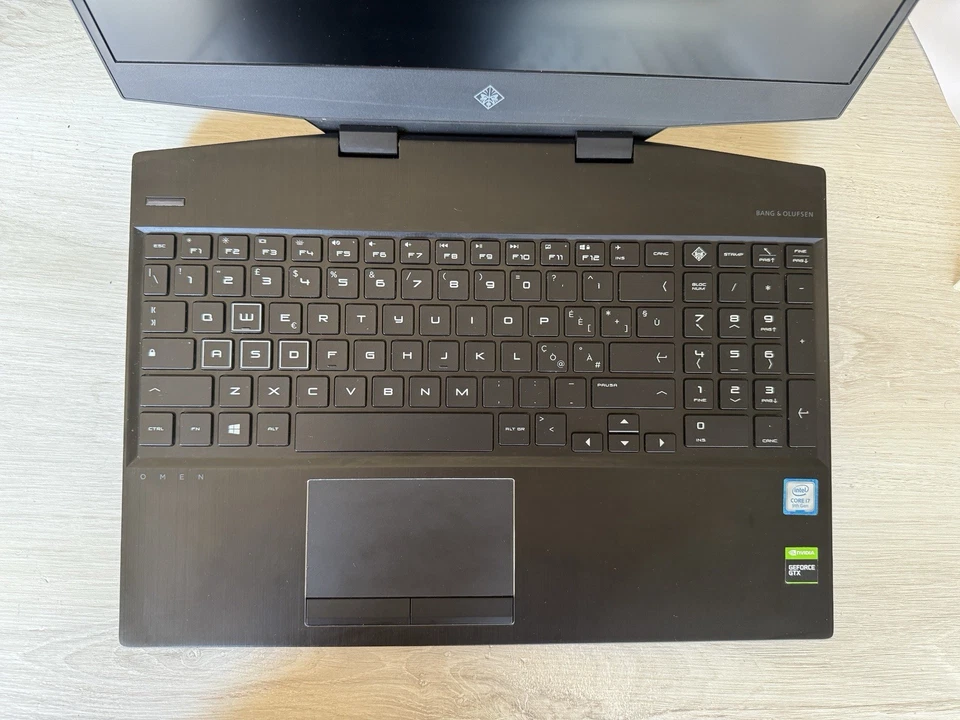 Omen Hp 15 - Pc Portatile da Gaming - OTTIMO STATO - Immagine 2 di 4