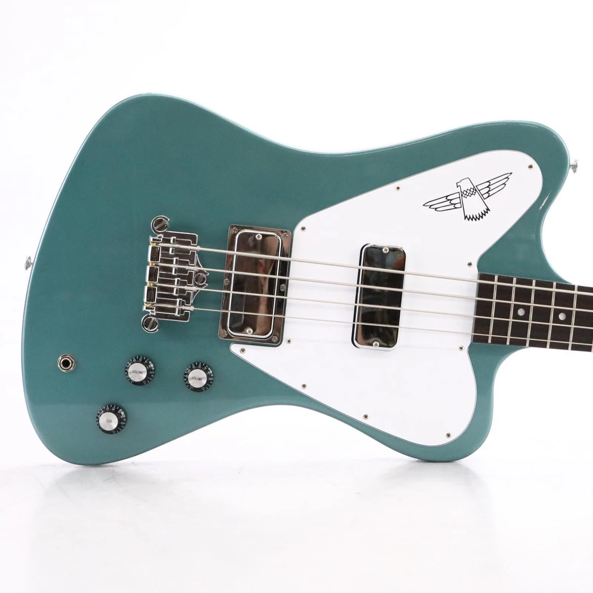 Bass guitar non electric outlet