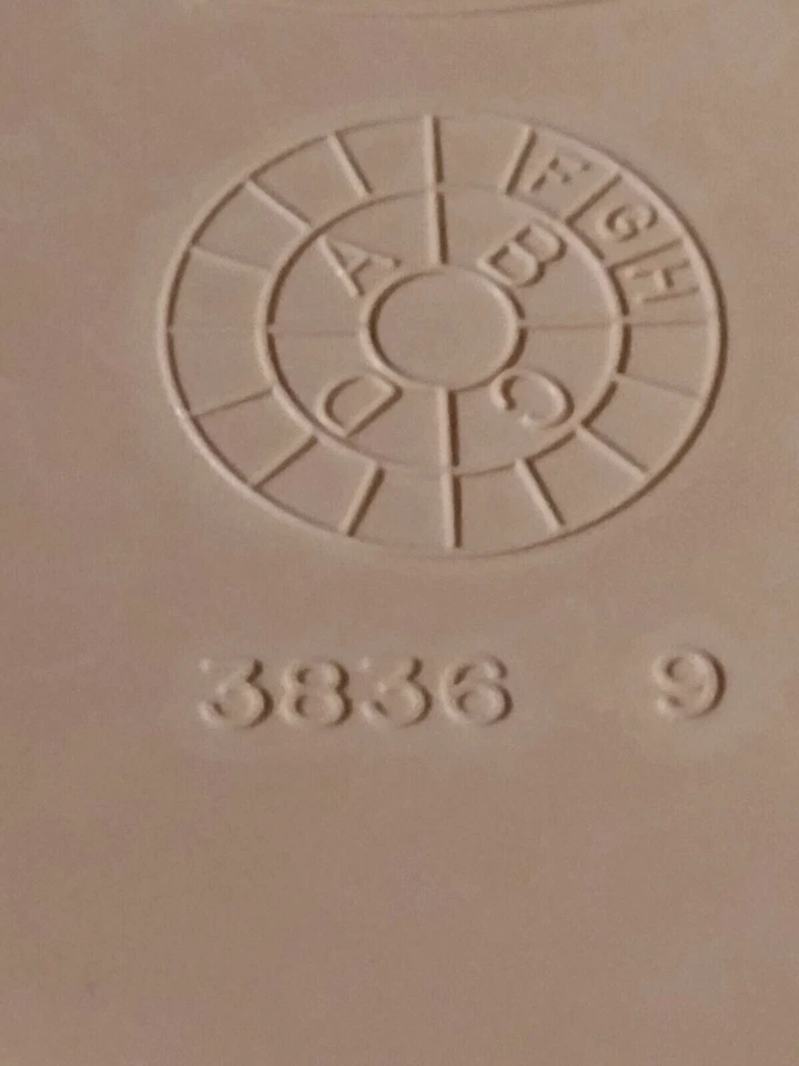 Set/9 RUBBERMAID (9) 6" Peach Orange Cereal Bowls 3836 9 Vintage EXCELLENT! - Image 2 of 4