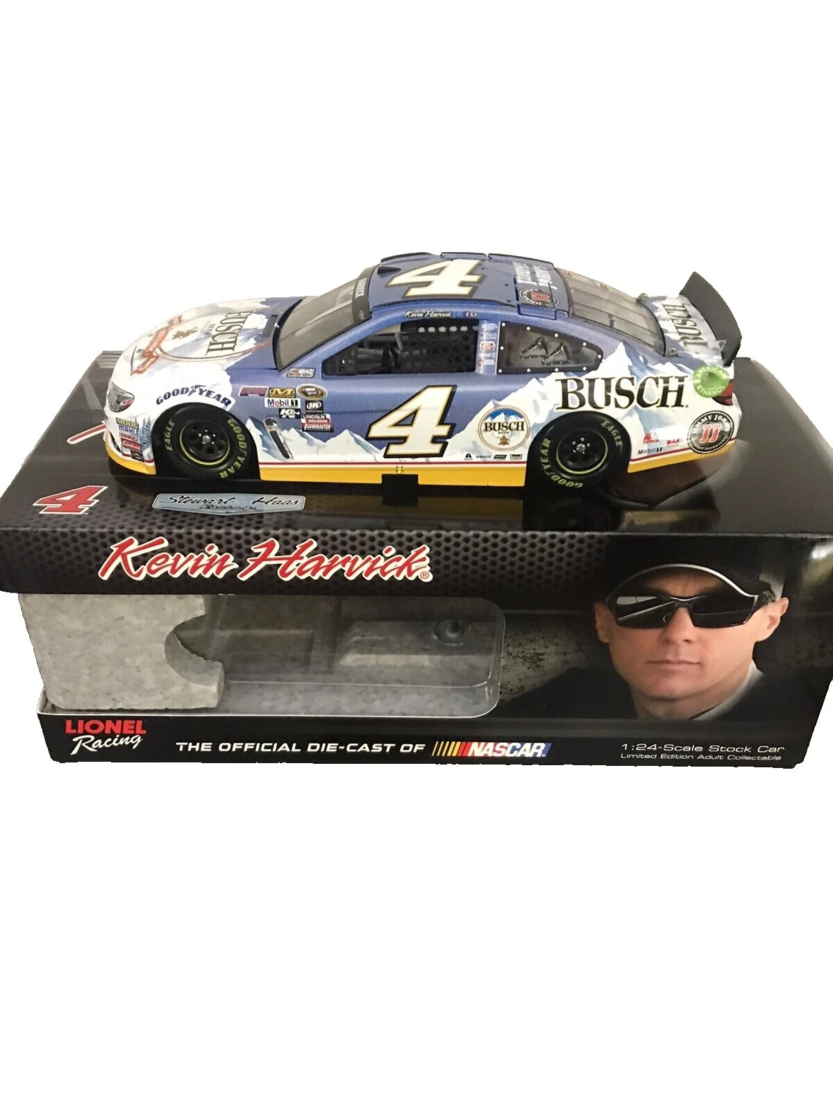 Busch 1:24 Diecast Sport & Touring Cars