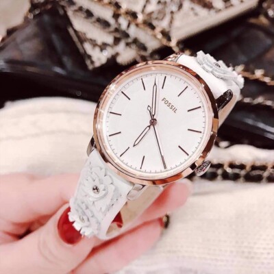 Fossil ES4383SET Neely Three-Hand White Leather Watch and Jewellery Box Set Fossil Neely White Leather Watch & Jewelry Set – Roussel main image 2