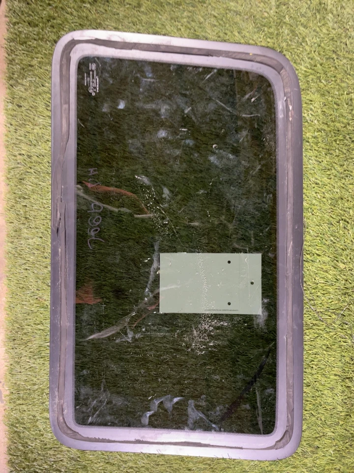 ✅ 2018 - 2022 JEEP WRANGLER Left Quarter Glass window PN: 68291713ac OEM - Image 2 of 3