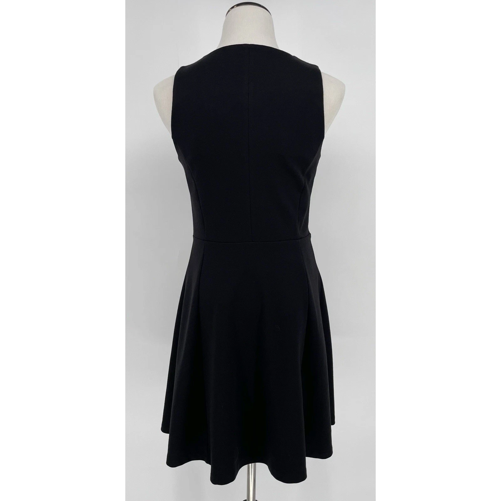 Abito svasato MICHAEL KORS nero con zip senza maniche aderente e svasato taglia 6 stile subacqueo