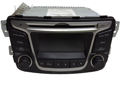 15 16 17 Hyundai accent AM FM XM CD radio receiver OEM 96170-1R152RDR