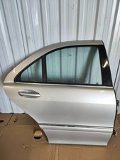 MERCEDES-BENZ S W220 Tür hinten links 3.22 Diesel 150kw 2002 34891650 MERCEDES-BENZ S W220 Tür hinten links 3.22 Diesel 150kw 2002 34891650