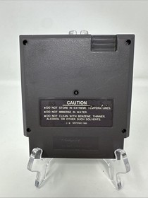 3-D WorldRunner NES 1987 Authentic with Manual Tested