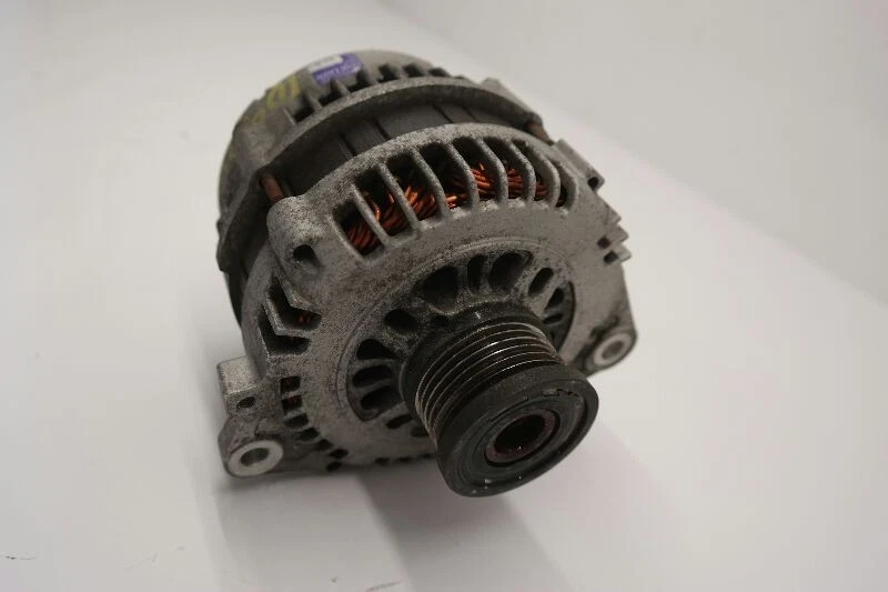 Alternador de 4 cilindros para Nissan Frontier 2006-2019 Foto 3 de 4