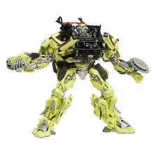 Hasbro Transformers Masterpiece Movie MPM-11 MPM11 Ratchet New in Stock