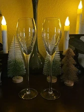 2 Crackle Glass Champagne Flutes Clear 9.75" Holds up to 8oz. Pier 1 Reflections