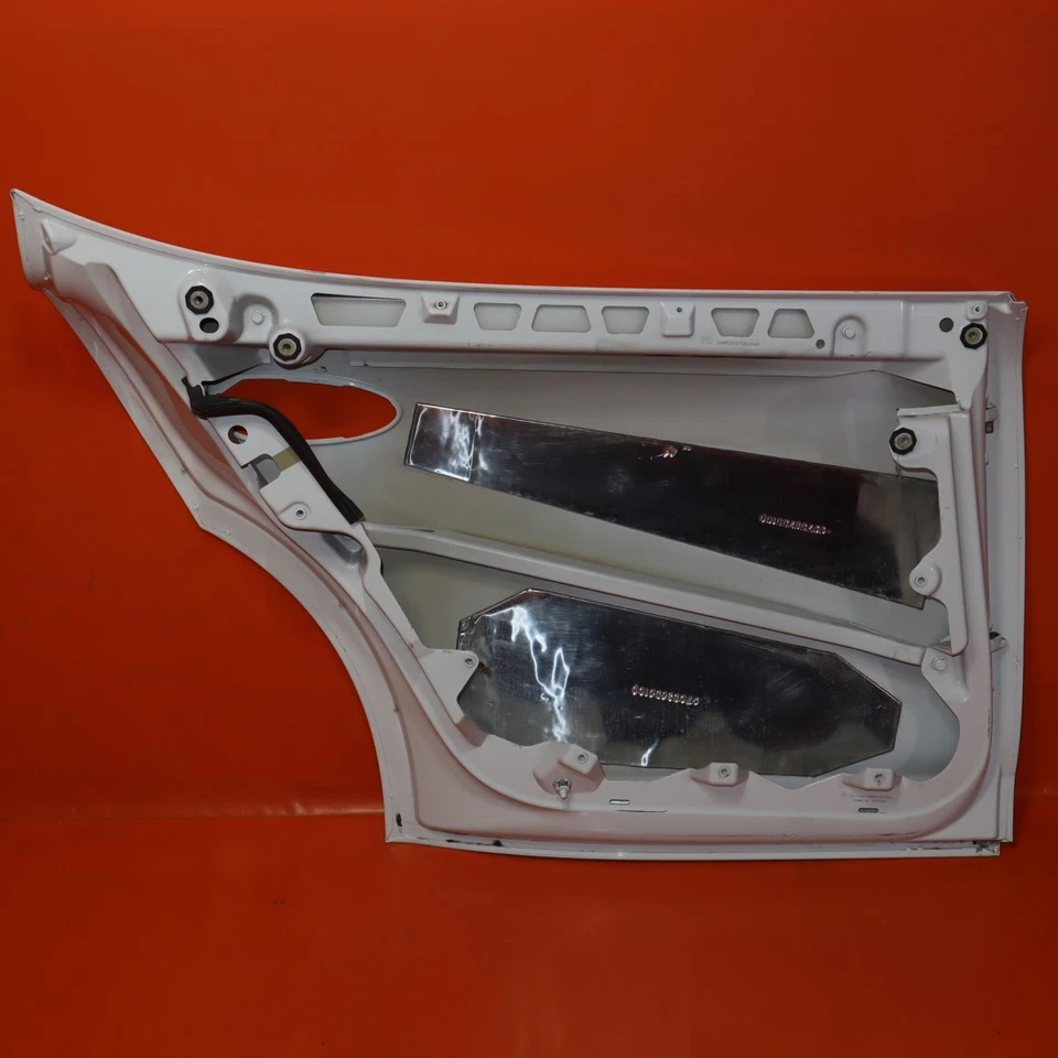 PUERTA TRASERA IZQUIERDA PORSCHE PANAMERA 2010 2011 2012 2013 2014 2015 2016 97053252101 Foto 4 de 4