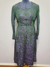 Vintage 1930s 1940s German Green & Purple Dirndl Dress WWII (B-40" W-34" H-50")