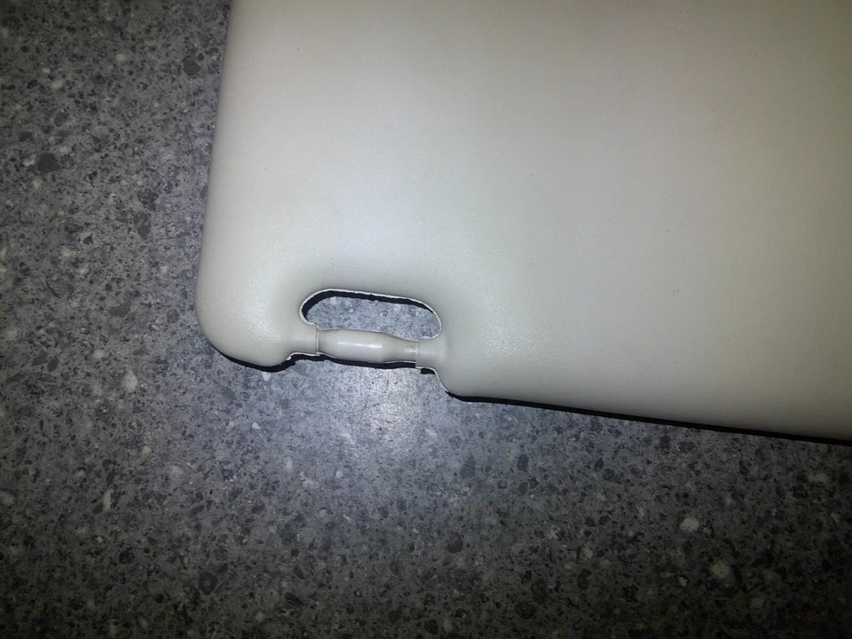 FORD KA MK2 LADO DEL CONDUCTOR LADO DERECHO PARASOL CON ESPEJO RETROVISOR 2008-2016 GENUINO Foto 3 de 4