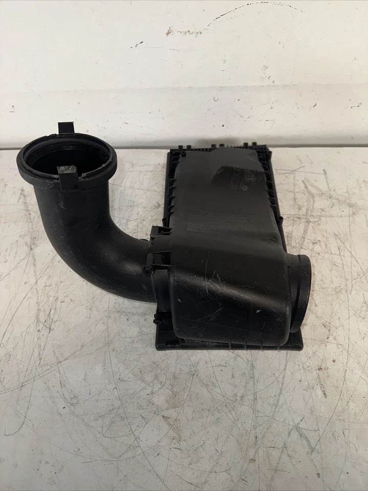 Purificador de aire normal de 3,6 L para 04-06 08-10 Porsche Cayenne OEM Foto 4 de 4