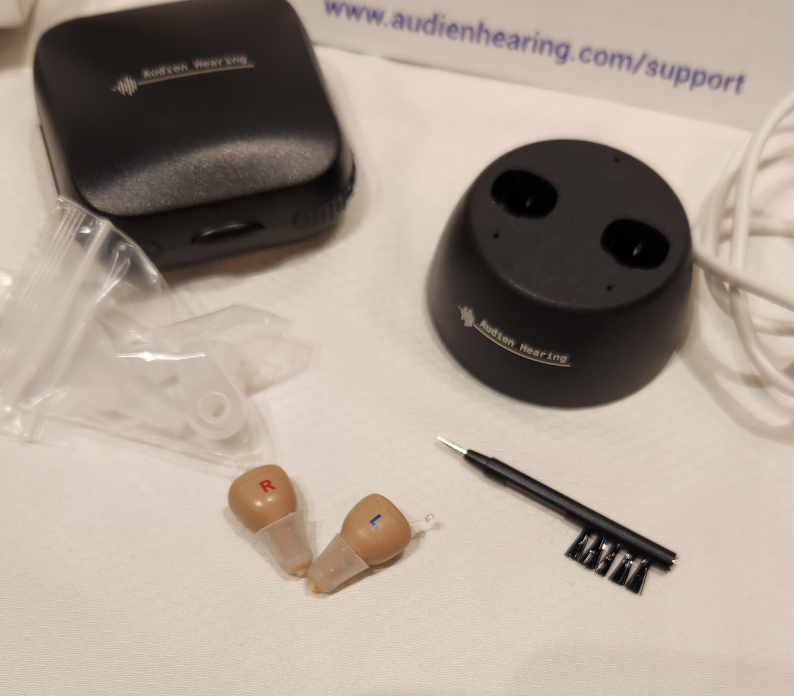 2 AUDIEN HEARING EV3 Aids Charging Base, Power Cord, Guards, Travel