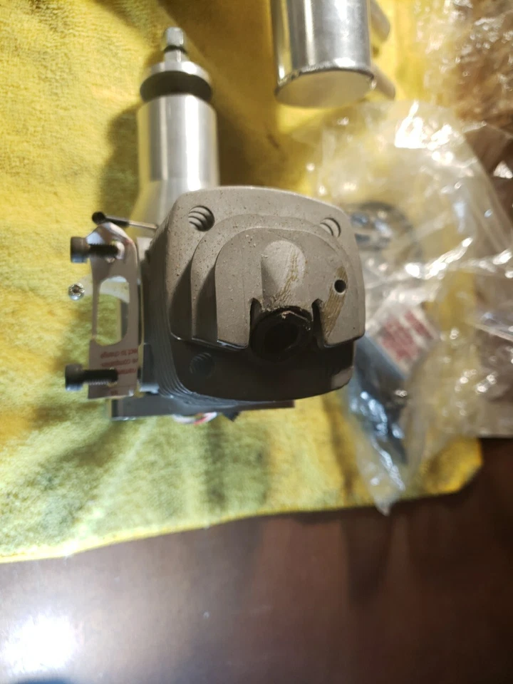 Husky Challenger 燃气电机 - 完整全新 — 第 4/4 张图片