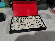 VINTAGE DOMINOES BY CARDINAL ORIGINAL BLACK AND RED CASE SET ESTATE CLEANOUT 