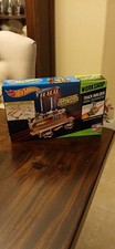 Hot Wheels Workshop Track Builder Digital Spe...