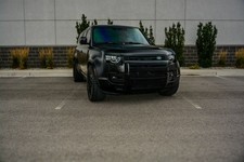 2025 Land Rover Defender Powerful V8, AWD Adventure, Bluetooth