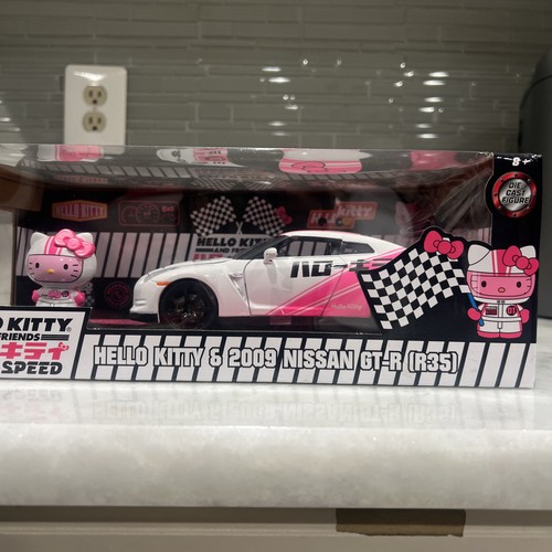 Jada Toys Hollywood Rides: Hello Kitty & 2009 Nissan GT-R (R35) 1/24 ...