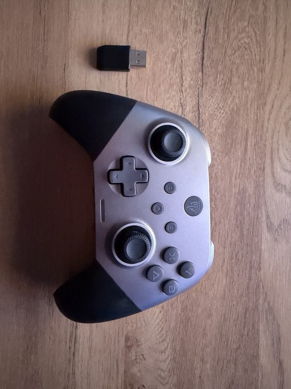 EasySMX X10 Wireless Gaming Controller 2.4G USB Dongle PC Switch Hall Effect
