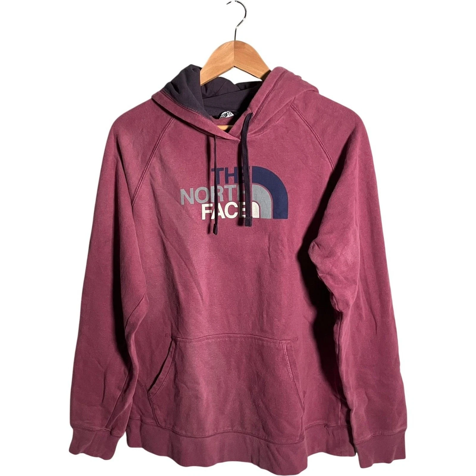 The North Face Hoodie Women's Size XL Purple Logo Pullover Casual Outdoor
Opens in a new window or t